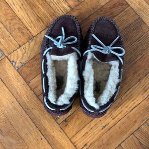 Kids ugg mocassin shoes